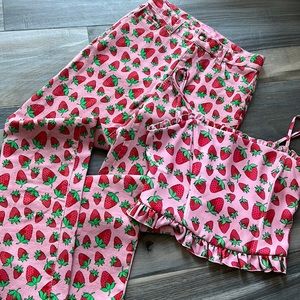 Sugar thrillz strawberry print high rise jean